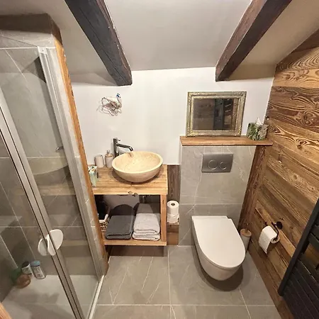 Chalet Traditionnel Haute شاليه